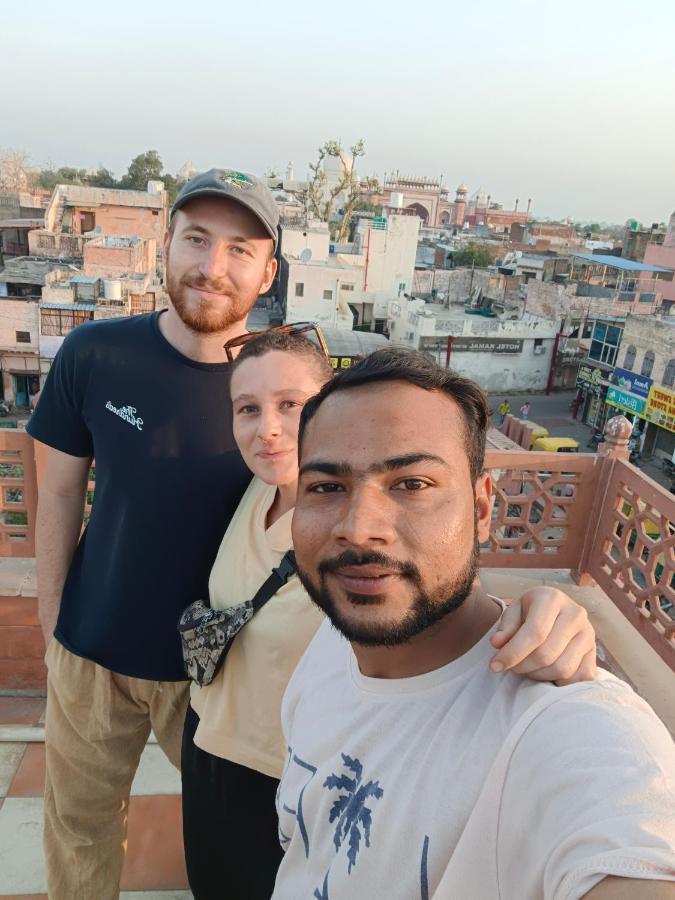Hotel India Inn Walking Distance From Taj Mahal-- Rooftop Taj Mahal View Agra  Exteriör bild